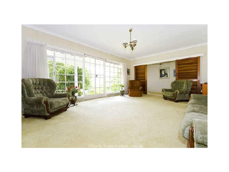 5 Aronia Avenue, St Ives NSW 2075