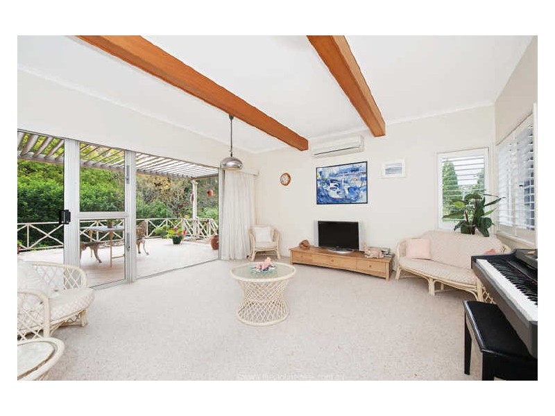 1 Lucia Avenue, St Ives NSW 2075