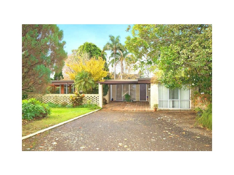 27 Collins Road, St Ives NSW 2075