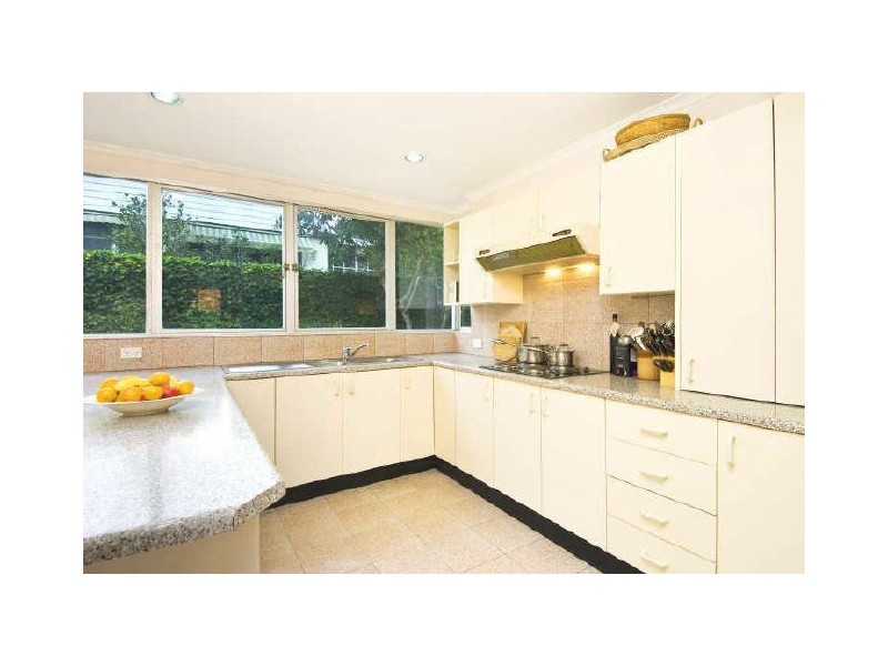 27 Collins Road, St Ives NSW 2075