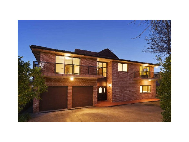 27 Memorial Avenue, St Ives NSW 2075