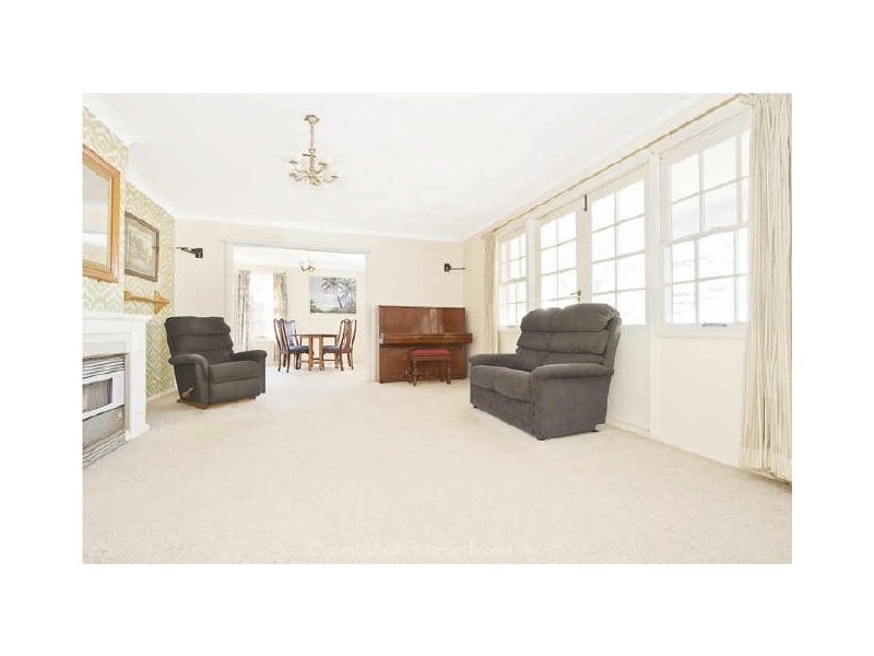 7 Gowrie Close, St Ives NSW 2075