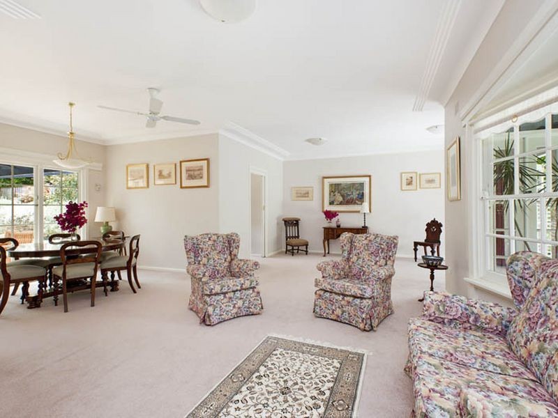 9 Marlborough Place, St Ives NSW 2075
