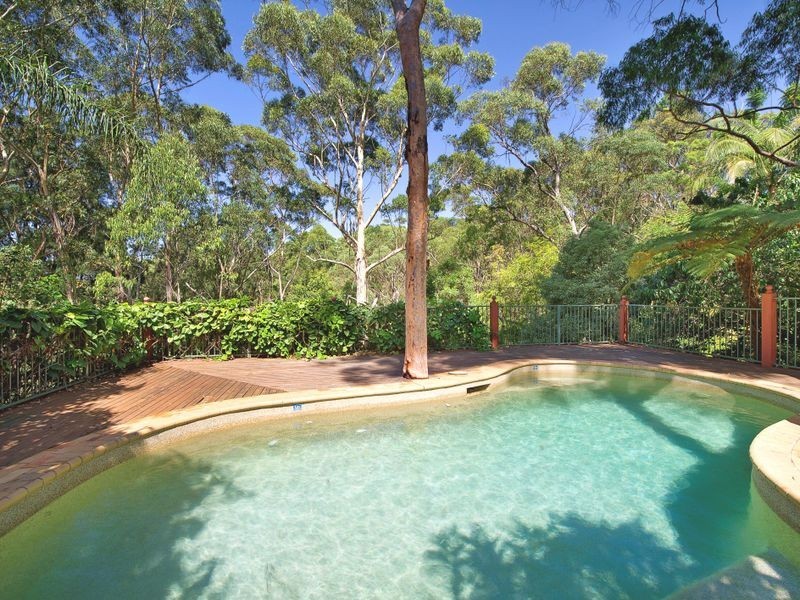 16 Whitehaven Street, St Ives NSW 2075