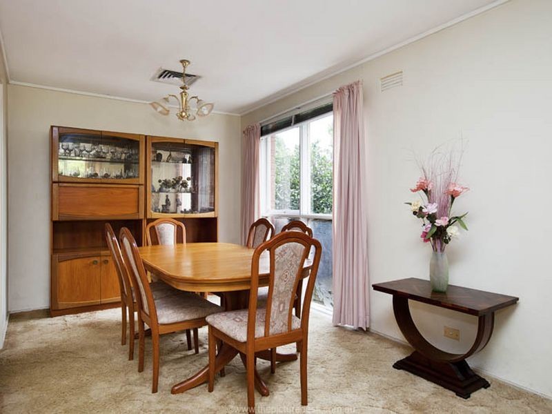 16 Willis Avenue, St Ives NSW 2075