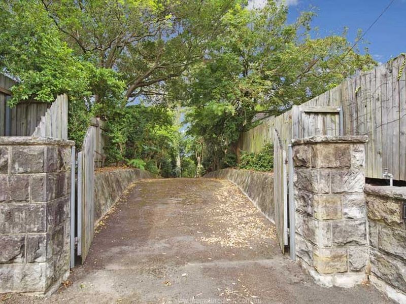 87 Mona Vale Road (set well back), Pymble NSW 2073