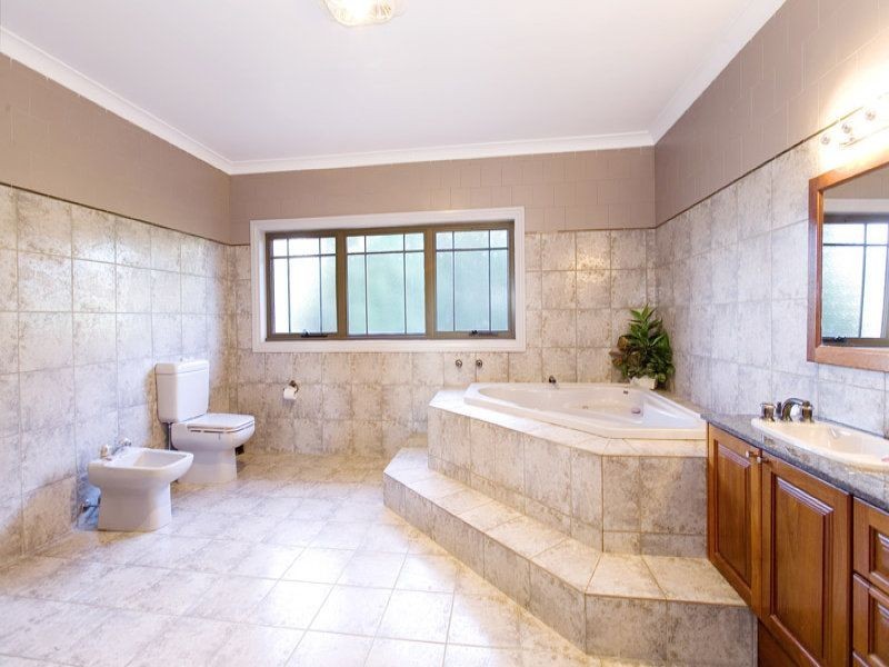 12 The Cloisters, St Ives NSW 2075