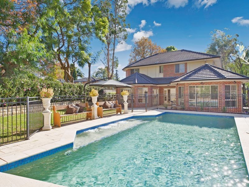 4 Sabina Place, St Ives NSW 2075