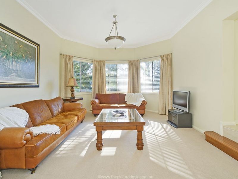 4 Sabina Place, St Ives NSW 2075