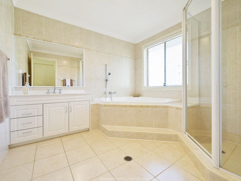 4 Sabina Place, St Ives NSW 2075