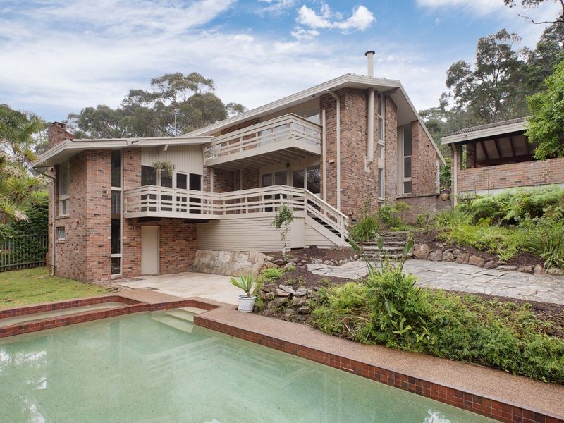 24 Tudor Place, St Ives NSW 2075