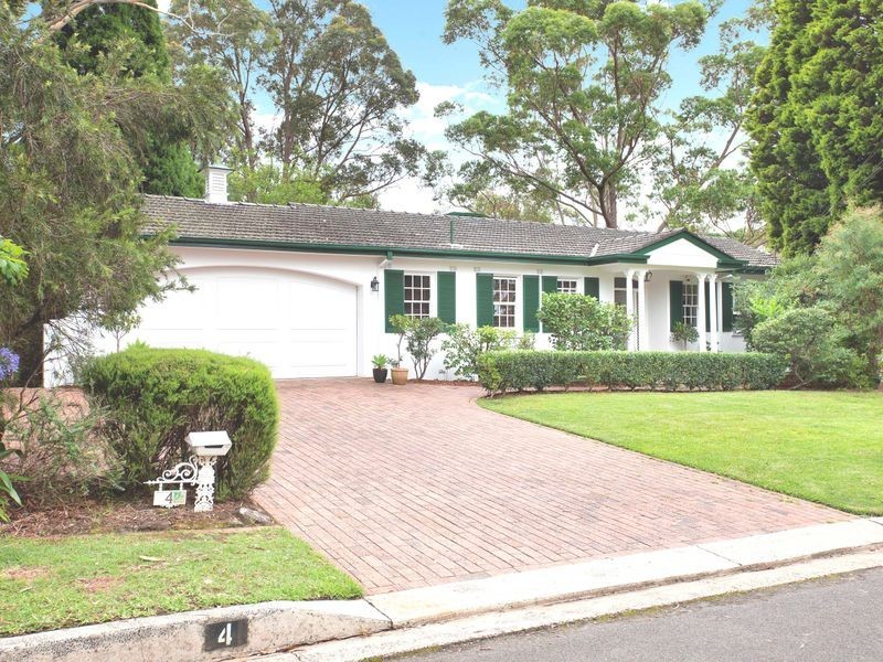 4 Kennedy Place (Entry Via Hunter Ave), St Ives NSW 2075