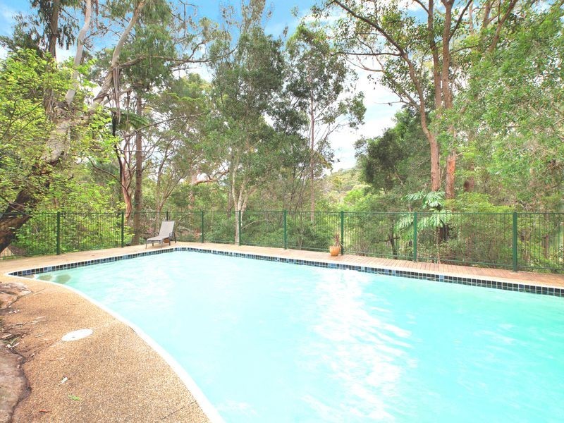 4 Kennedy Place (Entry Via Hunter Ave), St Ives NSW 2075