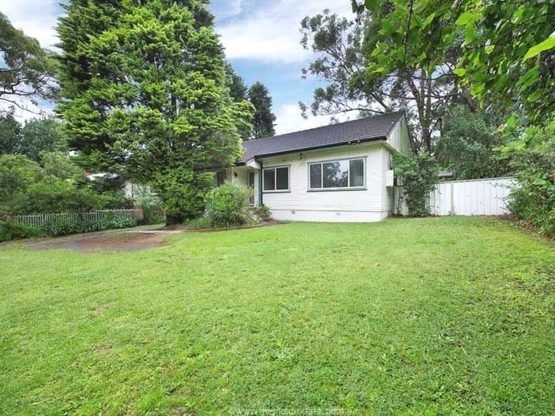 58 Yanko Road (Near Congham Road), West Pymble NSW 2073