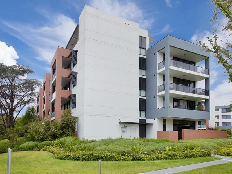 Penthouse 724/17-19 Memorial Avenue, St Ives NSW 2075