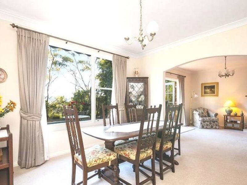 25 Brallas Avenue, St Ives NSW 2075