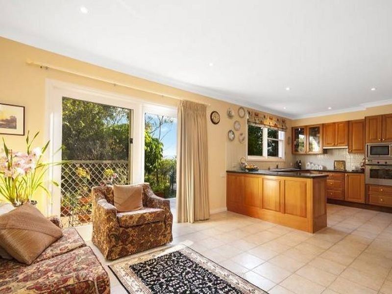 25 Brallas Avenue, St Ives NSW 2075