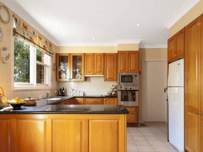 25 Brallas Avenue, St Ives NSW 2075