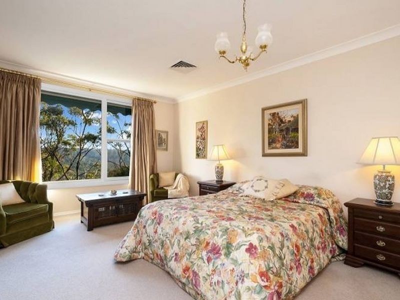 25 Brallas Avenue, St Ives NSW 2075