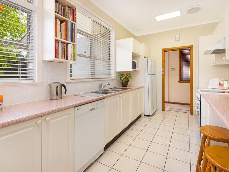 4 Apollo Avenue, West Pymble NSW 2073