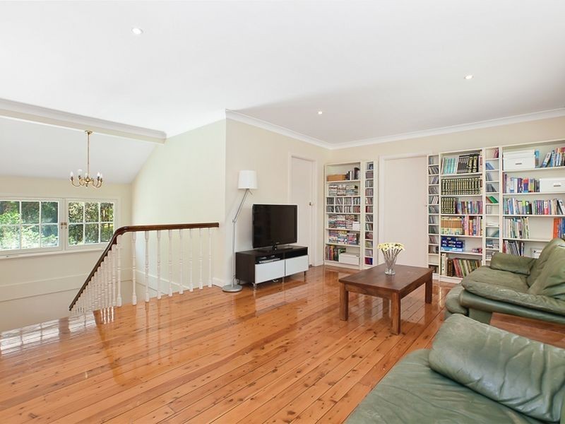 3 Douglas Street (Near Kenthurst Road), St Ives NSW 2075