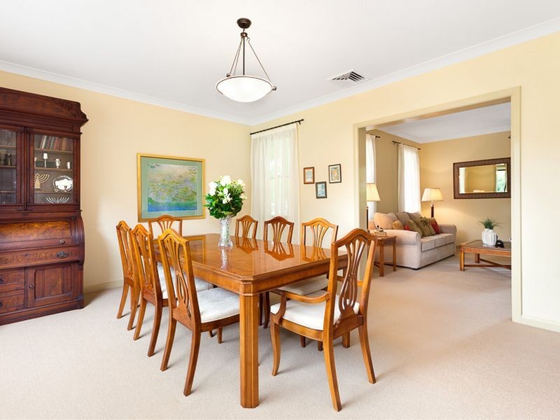 11 Lucia Avenue, St Ives NSW 2075