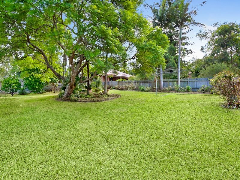 48 Yanko Road (Near Congham Road), West Pymble NSW 2073