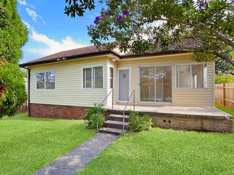 48 Yanko Road (Near Congham Road), West Pymble NSW 2073