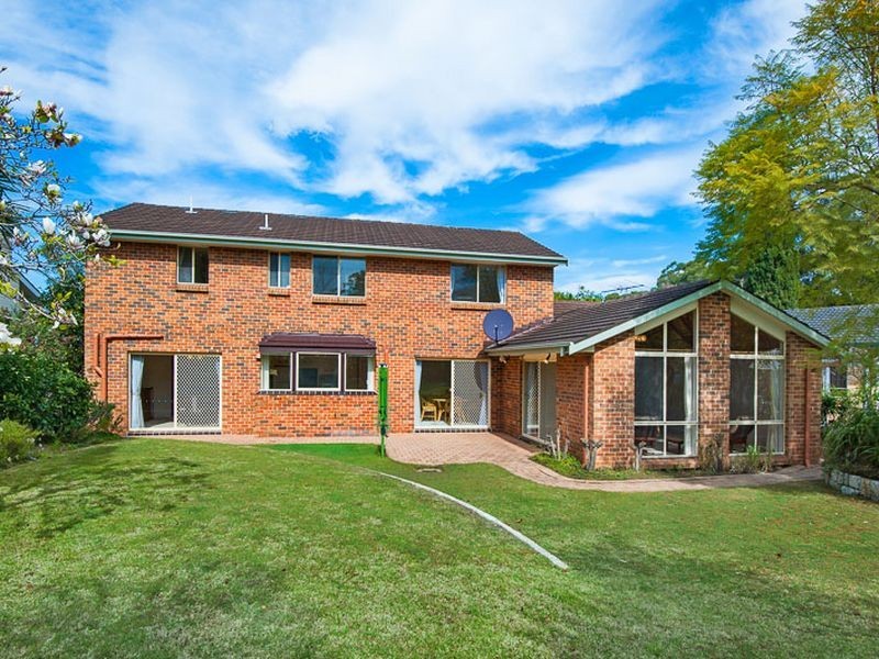 4 Waterhouse Avenue, St Ives NSW 2075