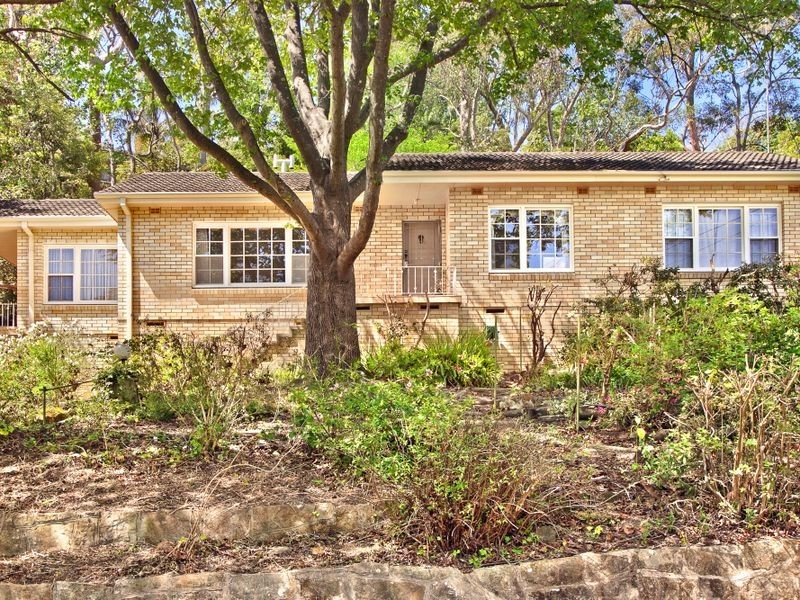 9 Murchison Street (Off Woodbury Road), St Ives NSW 2075