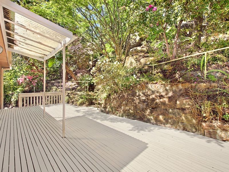 9 Murchison Street (Off Woodbury Road), St Ives NSW 2075