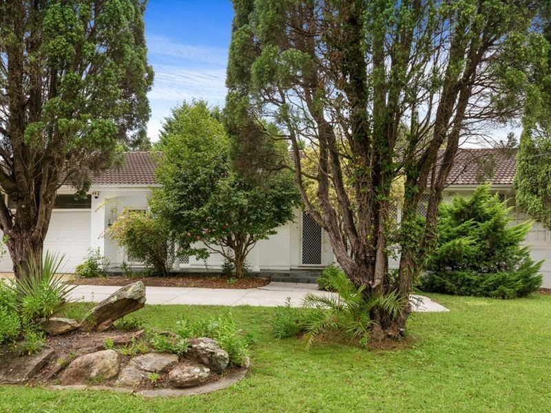 4 Richard Road, St Ives NSW 2075