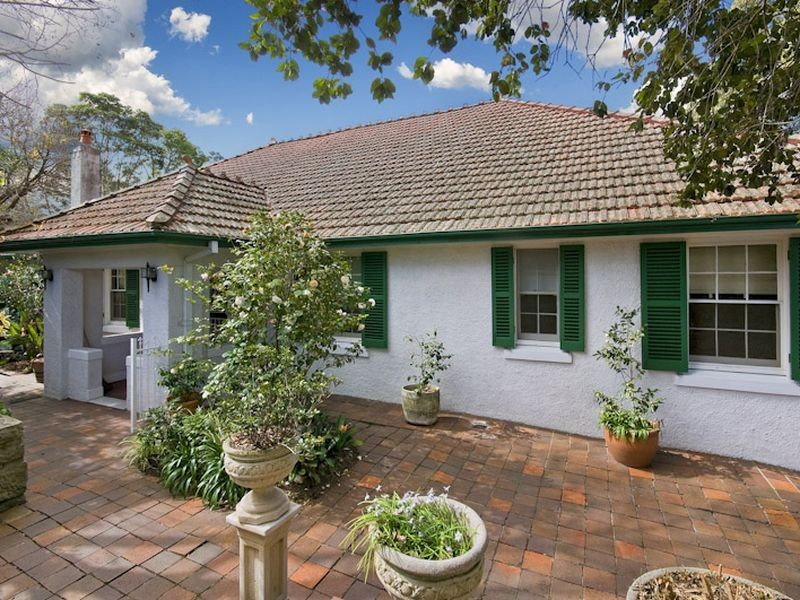 97 Mona Vale Road (Near Riddles Lane), Pymble NSW 2073