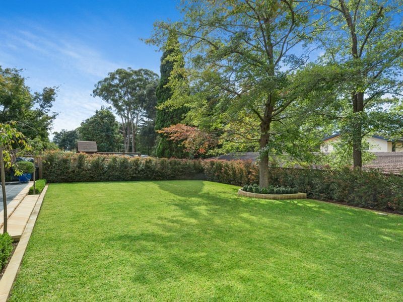 21 Kenthurst Road, St Ives NSW 2075