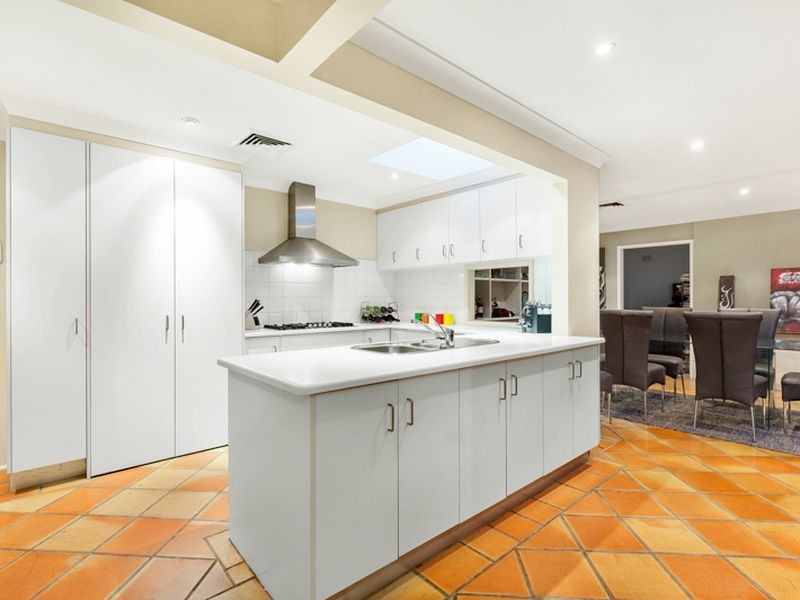 28 Kelvin Road, St Ives NSW 2075