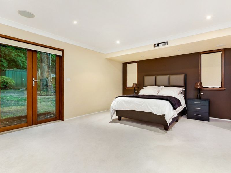 28 Kelvin Road, St Ives NSW 2075