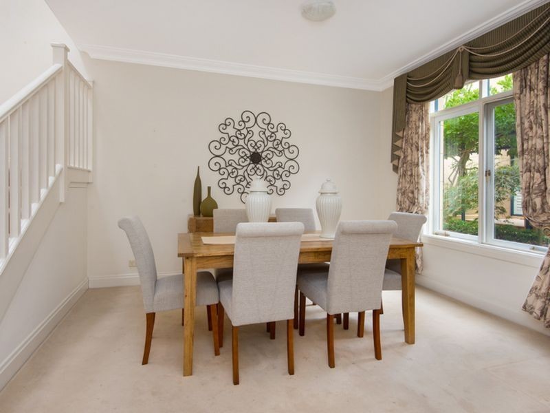 2/3 Neringah Avenue, Wahroonga NSW 2076
