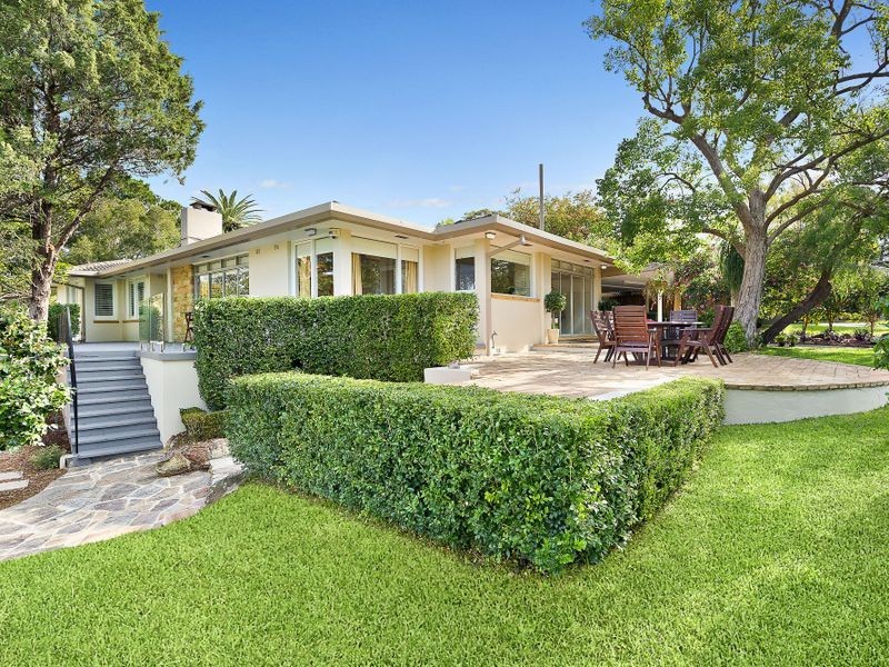 2 Gowrie Close, St Ives NSW 2075