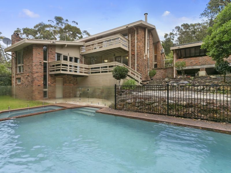 24 Tudor Place, St Ives NSW 2075