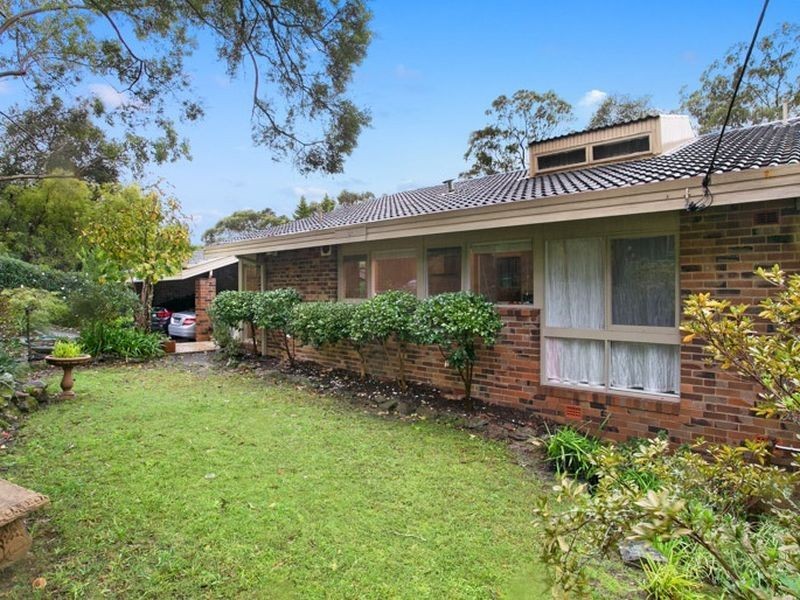 24 Tudor Place, St Ives NSW 2075
