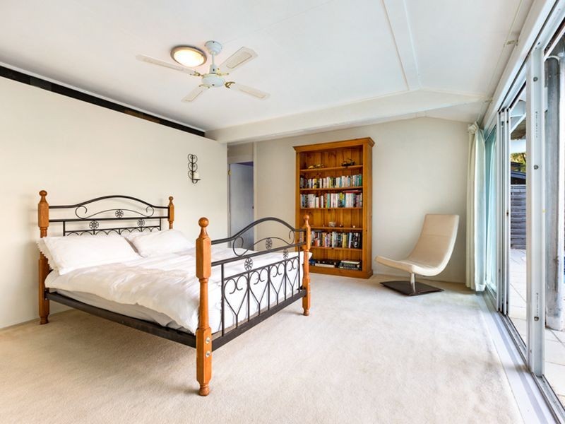 32 Melaleuca Drive, St Ives NSW 2075