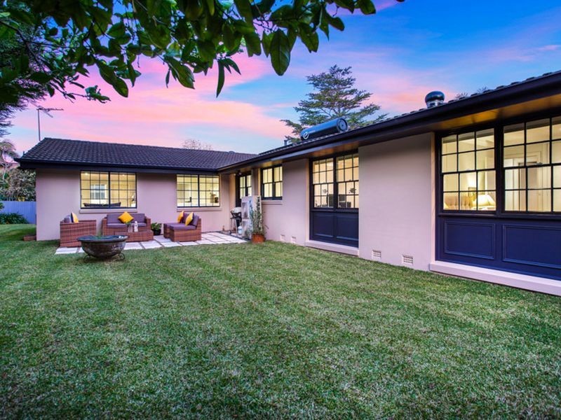 7 Gowrie Close, St Ives NSW 2075