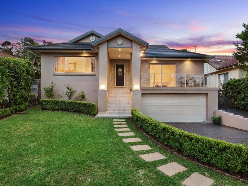 8 Roma Road, St Ives NSW 2075