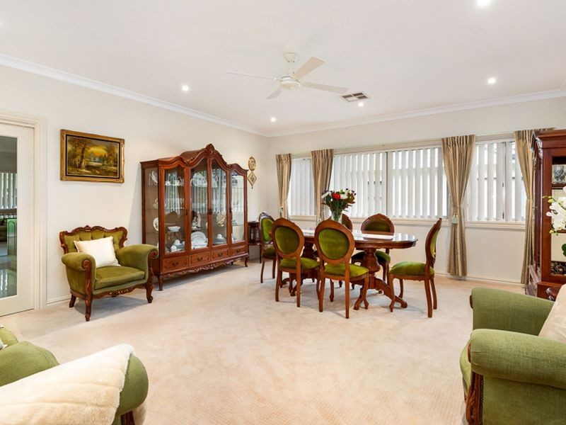 8 Roma Road, St Ives NSW 2075