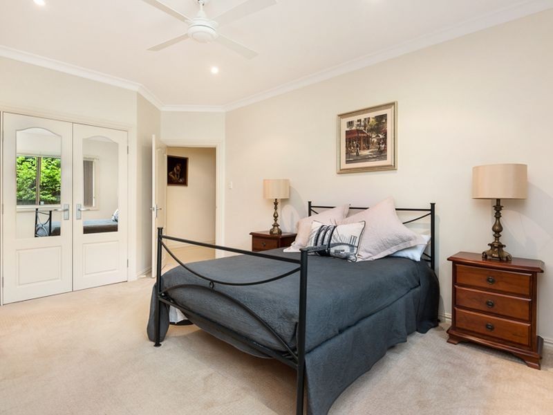 8 Roma Road, St Ives NSW 2075