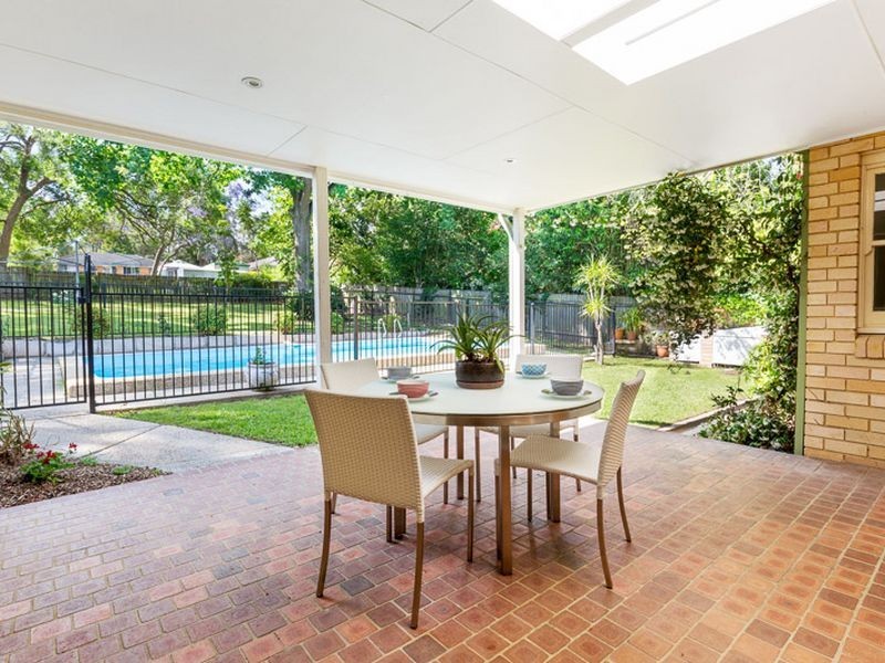 5 Saddington Street, South Turramurra NSW 2074