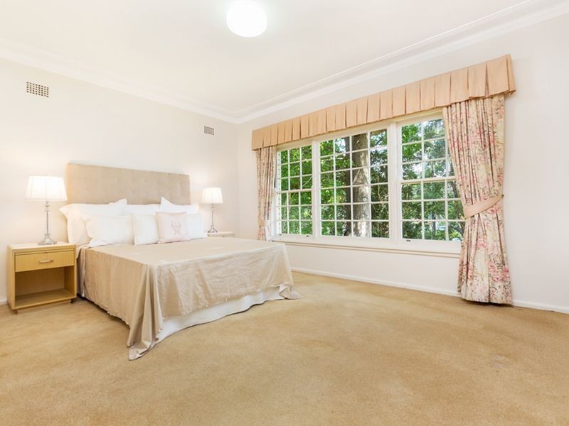 5 Saddington Street, South Turramurra NSW 2074