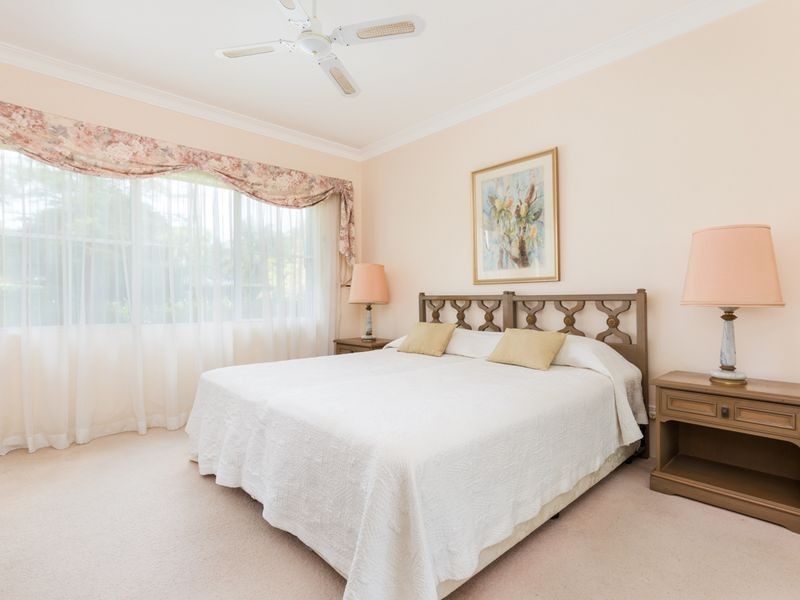 2/10 Hillcrest Drive, St Ives NSW 2075