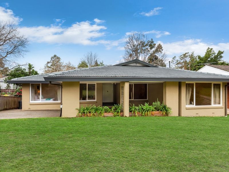 12 Horace Street, St Ives NSW 2075