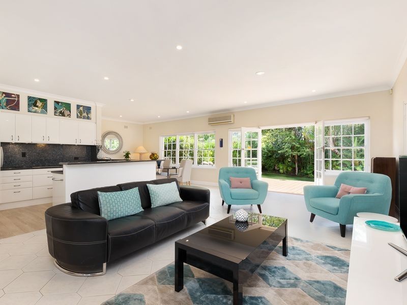 10 Lancaster Avenue, St Ives NSW 2075